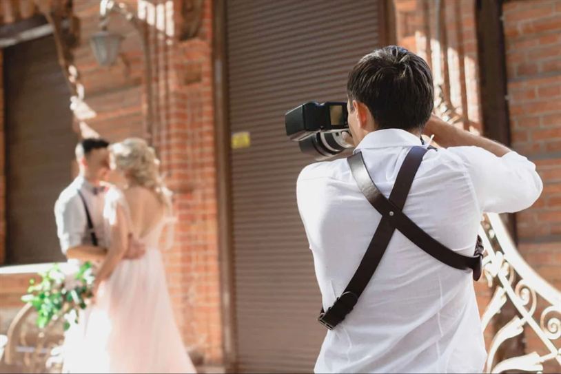 Фотографи и видеографи